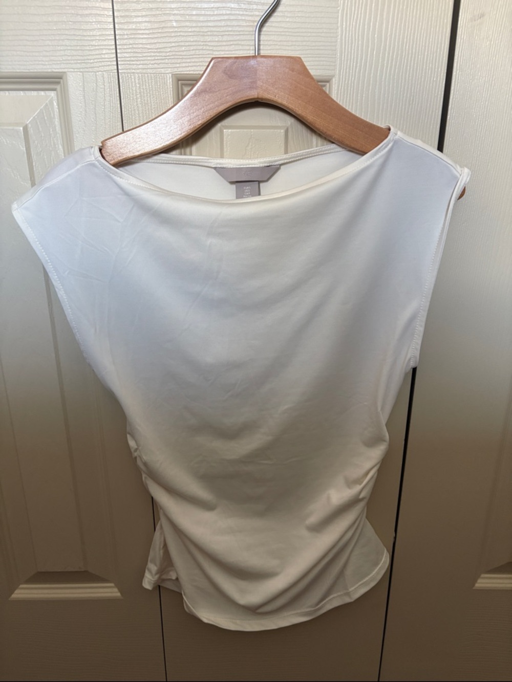 H&M White Sleeveless Ruched Side Tank Top